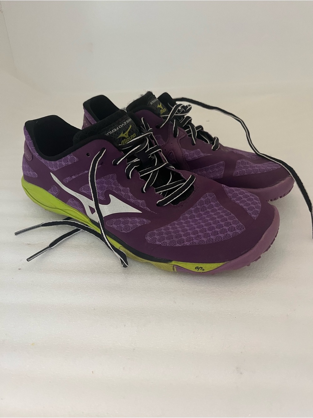 Mizuno Wave Evo Ferus Athletic Sneakers Purple/Green Lace Up US 8